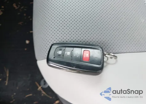 2024 Toyota Rav4 Limited from USA, damaged, VIN 4T3D6RFV6RU167611